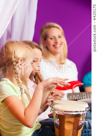 Family making music at home 6420170