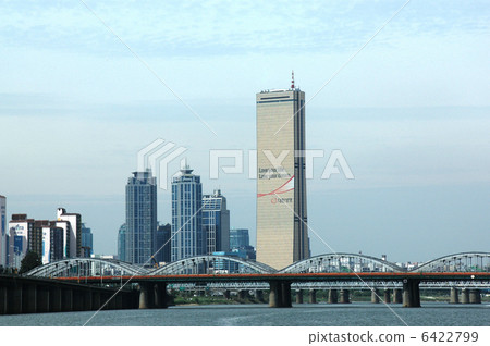 63 Bill Seoul 6422799