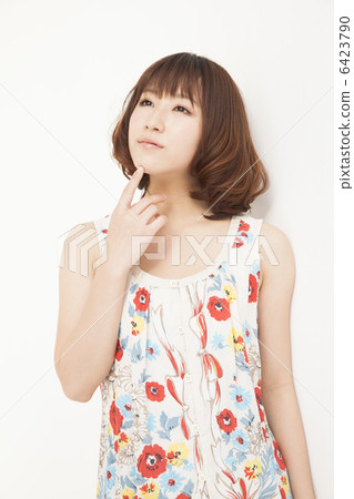 Medium hair ladies Medium hair ladies 6423790