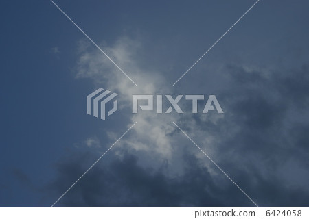 雲 6424058