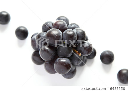 Grape  6425350