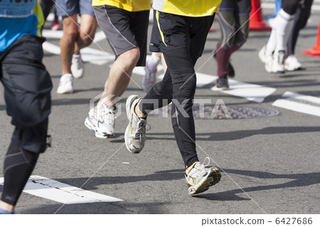 Marathon runner 6427686