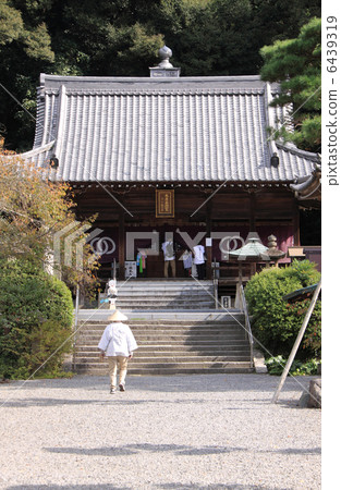 Shikoku Shrine Platform No. 50 Buddhist temple "Shida-ji" main hall Shikoku Shrine Platform No. 50 Buddhist temple "Shida-ji" main hall 6439319