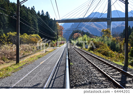 Apto's way (Usui Pass Railway Facility / Annaka-shi Matsuida Town, Gunma Prefecture) 6444201