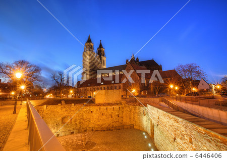 Cathedral in Magdeburg Cathedral in Magdeburg 6446406