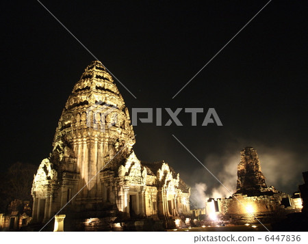 泰國Pimai廢墟點亮 6447836