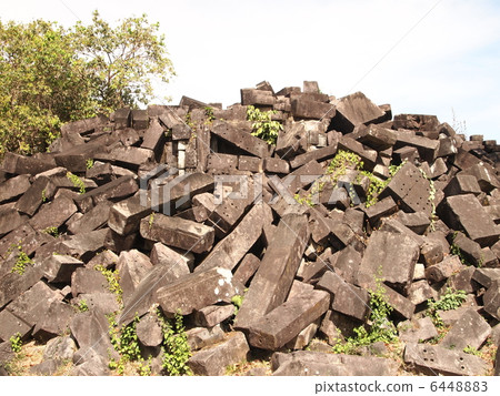 世界遺產Wat Phu在雪松遺骸附近 世界遺產Wat Phu在雪松遺骸附近 6448883