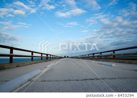 七英里橋 6453294