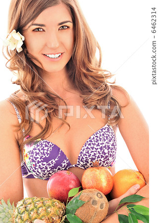 Closeup portrait of a beautiful cheerful woman with flower in he 6462314