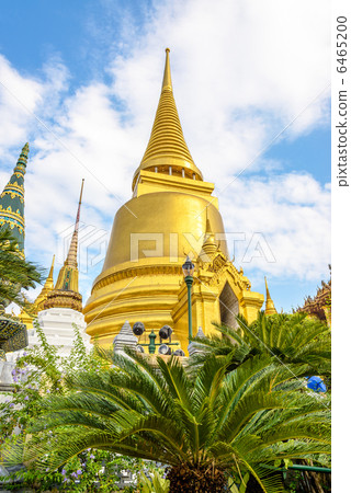 The pagoda of Wat Phra Kaew (Thailand, Bangkok Royal Palace Area) 6465200