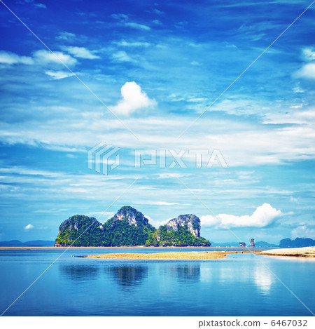 Andaman Sea Shore 6467032