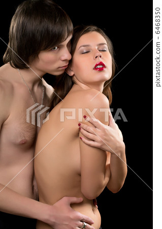 Portrait of a passionate couple 6468350