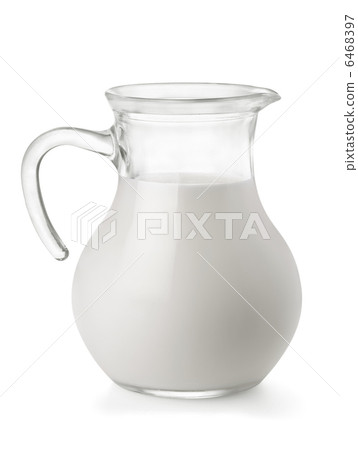 Fresh milk 6468397