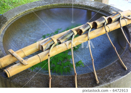 Hand bowl 6472913