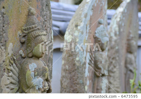 Stone statue 6473595