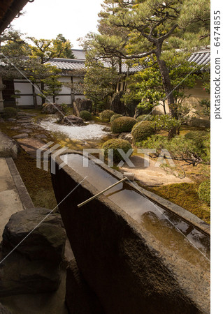 Myoshinji Tokaian "Garden of the Tokai series (Otoko Ichiban)" Vertical position 6474855