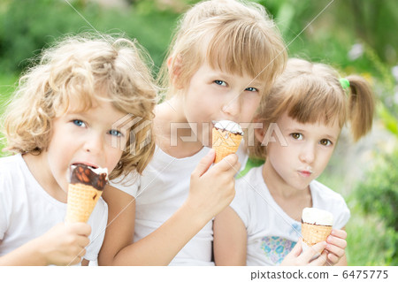 Girls eating ice-cream Girls eating ice-cream 6475775