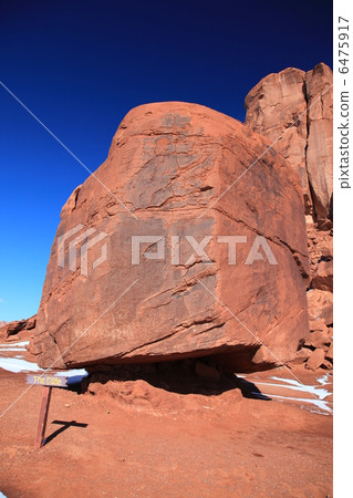 Strange rock 6475917