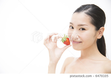 Natural Beauty 6478105