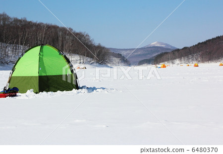 Fishing of the Hakusan Mountains and Lake Iwako Lake 6480370