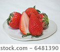 Strawberry  6481390