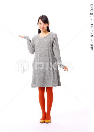 女孩秀（全身） 6481586