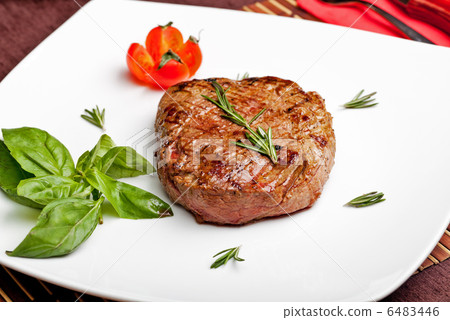 Grilled Steak Grilled Steak 6483446