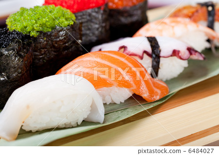 Classic japanese food 6484027