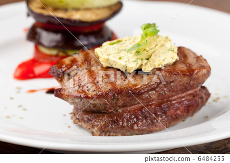 Grilled Steak Grilled Steak 6484255