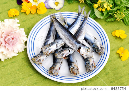 Round dried Round dried 6488754