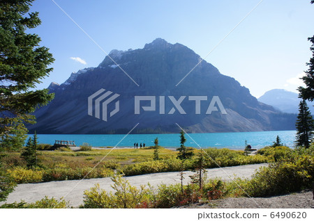 Bow lake Canada 6490620