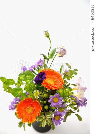 flower arrangement, fresh flowers, flower 6493535