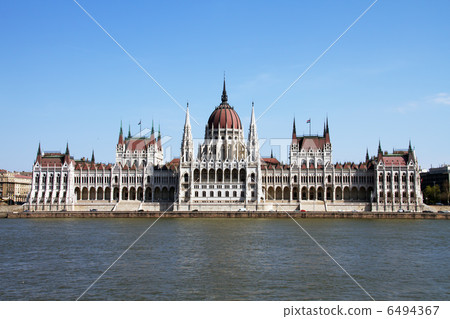 Parliament Building Of Hungary in Budapes Parliament Building Of Hungary in Budapes 6494367