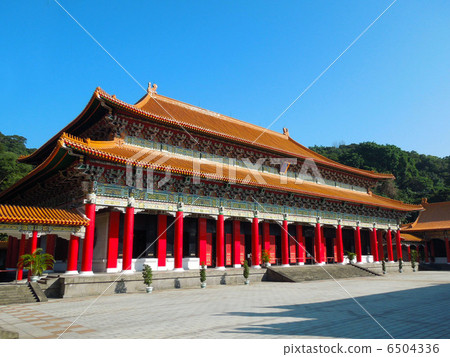 Loyalty shrine Loyalty shrine 6504336