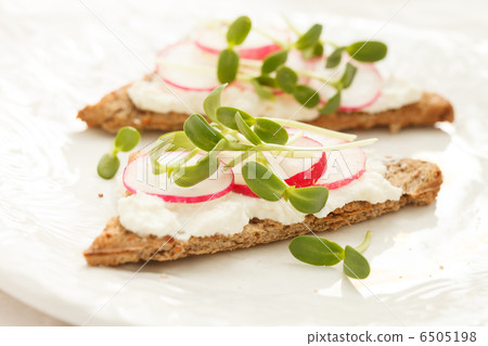 sandwiches with radish and sunflower sprouts sandwiches with radish and sunflower sprouts 6505198