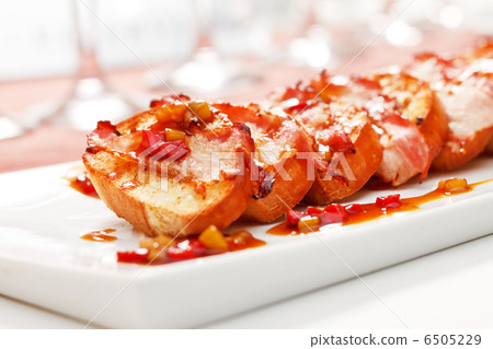 toasts with bacon toasts with bacon 6505229