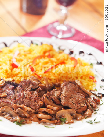 rice with meat rice with meat 6505521