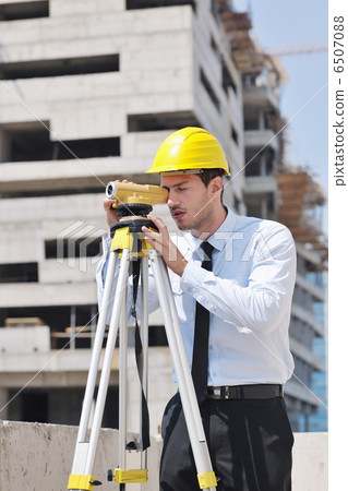architect on construction site architect on construction site 6507088