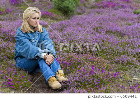 Naturally Beautiful 6509441