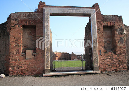 Sculptures of Pompeii 6515027