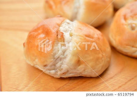 美味的核桃麵包。 6519794