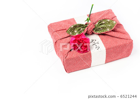 Mother's Day Carnation and Wrapping cloth Mother's Day Carnation and Wrapping cloth 6521244
