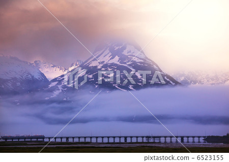Mountains on Alaska Mountains on Alaska 6523155