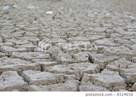 破碎的地球與垃圾 6524638