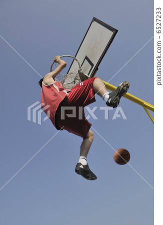 basketball player basketball player 6527233