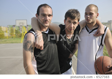 basketball sport trauma injury 6527383