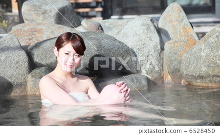 Hot spring image Hot spring image 6528450