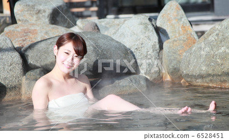 Hot spring image 6528451