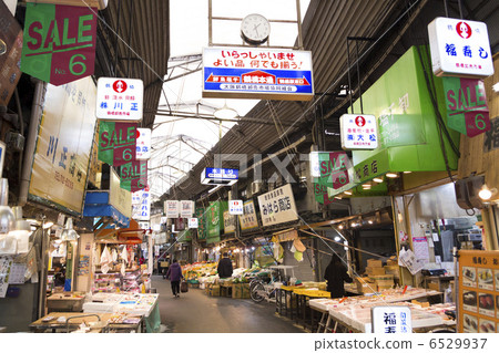 Tsurubashi的市場 6529937