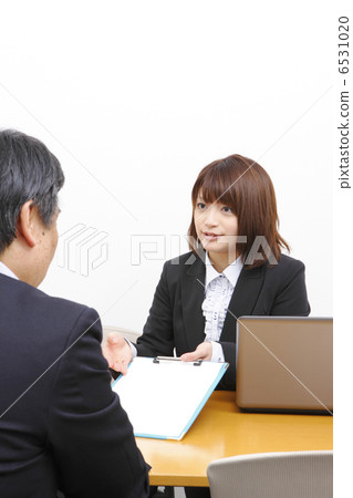 Hospitality service 6531020